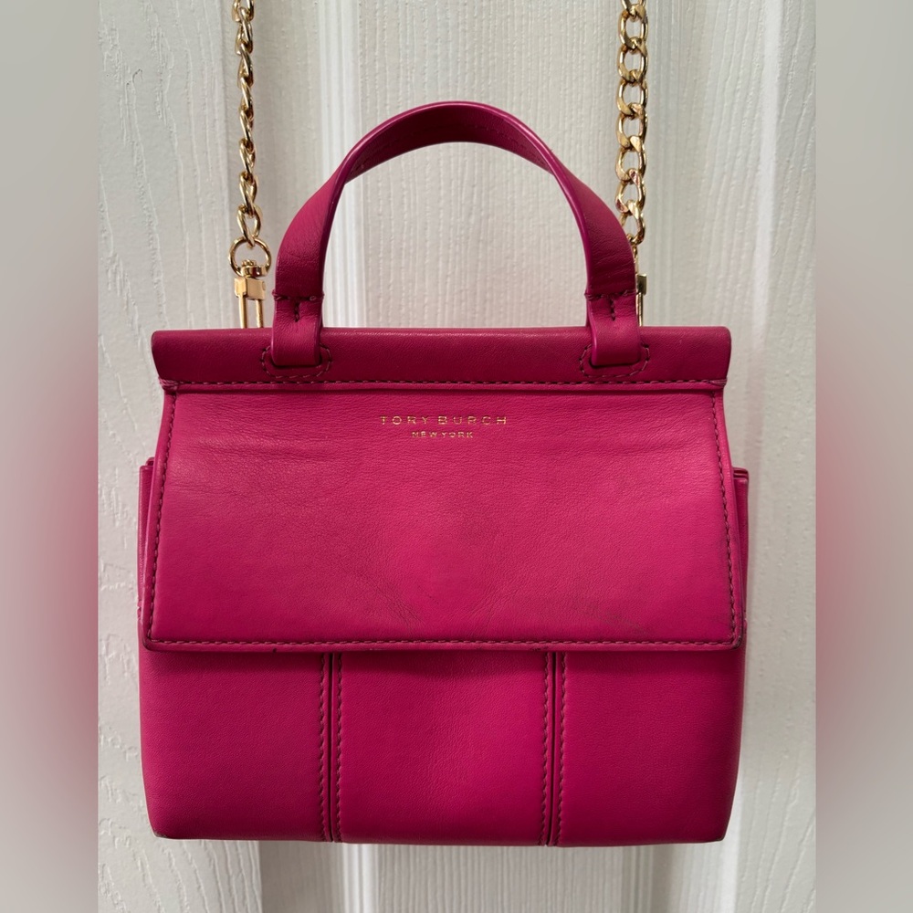 Tory Burch RARE Holly Micro Satchel in Vibrant Pink Leather w Gold Chain VGUC
